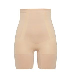 Spanx OnCore High-Waisted Mid-Thigh Short SOFT NUDE